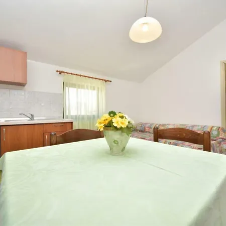 Apartment Dome *